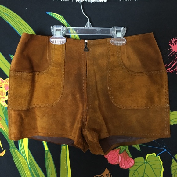 Vintage Pants - VINTAGE / 100% Leather Daisy Dukes